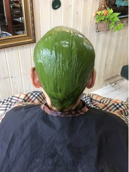 ポルトボヌール(porte bonheur)の写真/身体・髪・地肌に優しい薬剤で自分らしいカラーを♪肌が弱い方、ジアミンが気になる方にもオススメ！