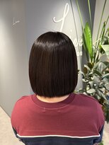 リブ(Live)&nbsp;ボブカットでイメチェン！