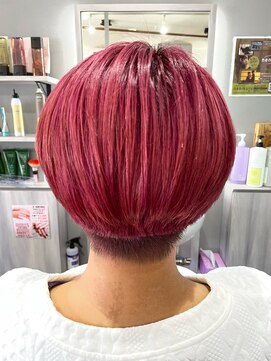 ヘア アンド フェイス みかん ピンクヘアー