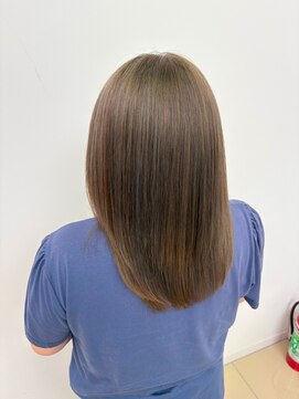 アッシュ 十日市場店(Ash) ブリーチ1回で作るグレージュ