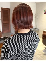 ウツギ(UTSUGI) 大人ボブ×ブリーチなしレッドカラー