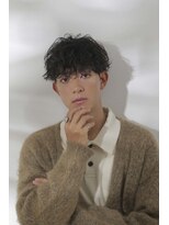 シーンバイラッド ヘルム(SCENE by RAD helm) 大人気 波巻きスパイラルパーマ