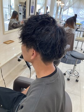 チル(Chill) ツイストスパイラル/ツーブロック