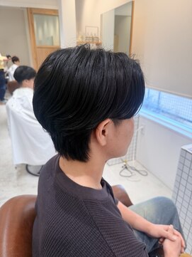 ファスナーグランデ(fustener grande) フェザーパーマ×メンズカット