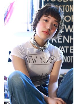 テイラー(Taylor) ランダムに毛先を散らすsweetショート