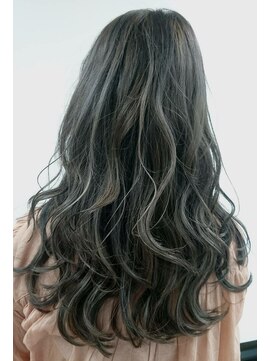 マカナ(makana) ダークハイライトカラー