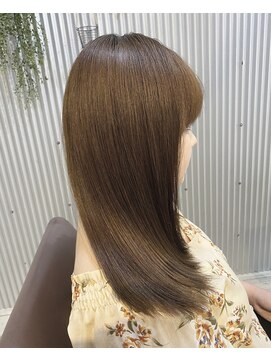 エミュー(emue) インスタ人気★色っぽ美髪×艶カラーミルクティーベージュ○中島