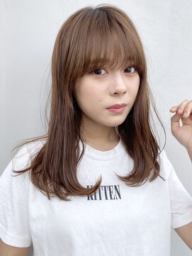 アイティー バイ アルバム 中野店(IT by ALBUM) ナチュラルストレート_オリーブカラーハイライトカラー_27913