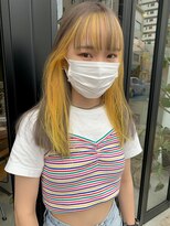 ヘアー アイス ルーチェ(HAIR ICI LUCE)&nbsp;フェイスフレーミング イエロー グレージュ 担当城倉
