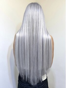 リリー シブヤ(Lilly shibuya) 【Lilly渋谷】#シルバー#編み込みエクステ#スーパーロング