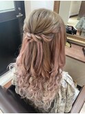 ねじりハーフアップ