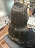 オリーブカラー