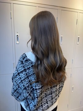 ジーナ 船橋(Zina) 髪質改善＊ロングレイヤーグレーベージュ＊美髪【Zina船橋】