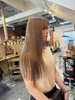 チャプター 問屋町(chapter)&nbsp;ケアブリーチミルクティーベージュカラーレイヤーカット韓国ヘア