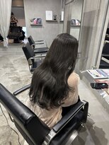 ラック(LUCK)&nbsp;オリーブグレージュ/船橋/くすみベージュ/細めハイライト