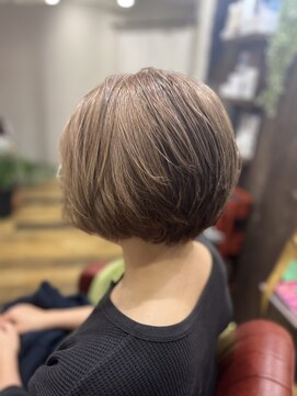 ヘアーハピネス ハート(hair happiness heArt) 20代30代大人可愛い小顔ショートボブ前下がりショートハイライト