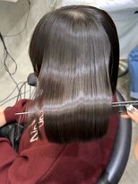 ロンド 表参道店(Lond)&nbsp;髪質改善縮毛矯正レイヤーカット顔周り前髪韓国ミニウルフ