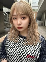 リークフー(Ree cu fuu)&nbsp;レイヤーカットブリーチダブルカラーベージュカラー