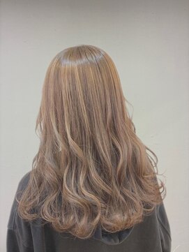 サロン ド ソワ(salon de soi) [ダブルカラー][髪質改善カラー][ハイトーン]