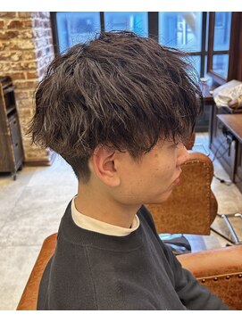 ヘアサロンM 新宿 波巻きパーマ