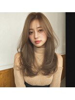 サロンドミルク 原宿(salon de MiLK)&nbsp;ロングレイヤーカット/ハイライトカラー/ベージュ/ブリーチなし