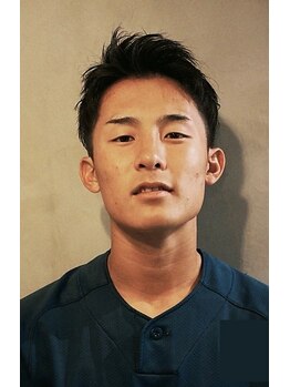 ロンポワンズヘアの写真/【第一印象を格上げ】プロの技術で整える。清潔感あふれるスタイルで、自信に満ちた毎日を