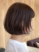トップヘアーヒルズ 安城(TOP HAIR HILLS)&nbsp;安城丸みショートボブ耳掛け顎ラインチョコレートブラウン40代