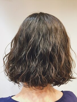 グッデイ ヘアー(GOOD DAY HAIR) ブルージュ ワンレン ボルドー 似合わせカット 下北沢