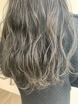 美容室 アイディー i-dee&nbsp;アッシュグレーカラー