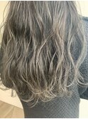 アッシュグレーカラー