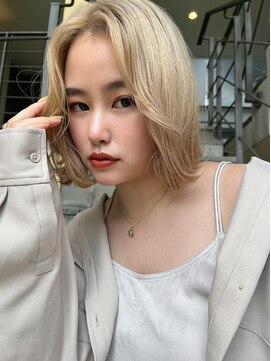 ロンドルーチェ 心斎橋(Lond luce) ダークアッシュ/ミディアムレイヤーカット［髪質改善/縮毛矯正］