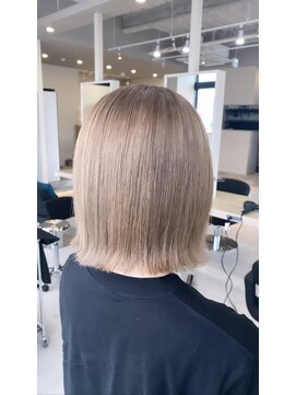 リア 近鉄八尾店(Lia) ミルクティーカラー/ミルクティーベージュ