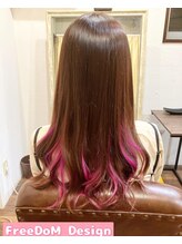 フリーダムデザイン(FreeDoM Design hair&nail)&nbsp;ロング　ピンクインナーカラー【代々木上原/幡ヶ谷/笹塚/渋谷】