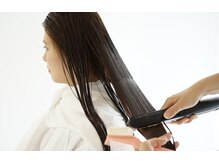 美髪への道４…超音波アイロンで中へしっかり浸透させる