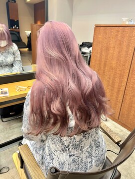 クペウ(cope'u) ペールピンク、ロングレイヤーカット