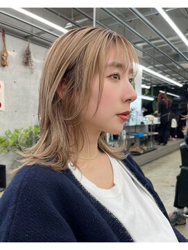 ビューズ オオサカ(VIEWS OSAKA) brown beige