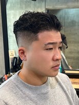 ビンゴ(BINGO)&nbsp;1518黒髪アッシュブラックツーブロック刈り上げ短髪ショート