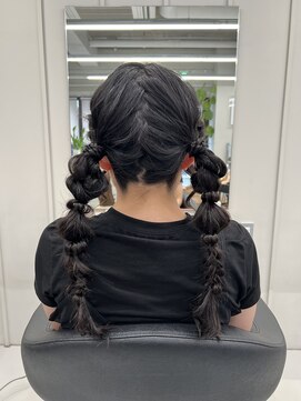 バルベストーキョーサウス(BARBES TOKYO SOUTH) 編み込みツインあみおろし【清板】