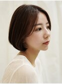 丸みのある女性らしいボブ　30代40代