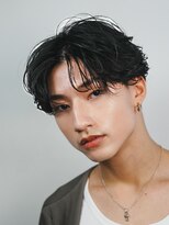 フィフス 原宿(fifth)&nbsp;渋谷ルーズパーマメンズカットセンターパートウルフ30代