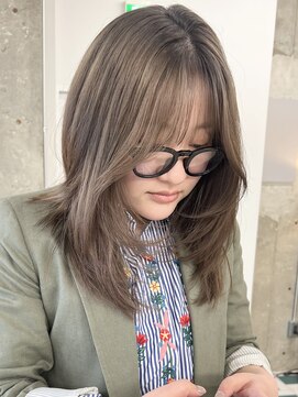 ノード(NODE) 栄フェイスレイヤー透明感カラー小顔　ベージュ