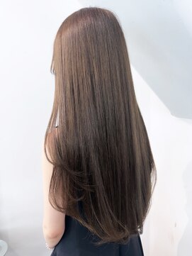 アイティー バイ アルバム 浦和店(IT by ALBUM) グレージュロング暗めカラー韓国ヘア顔周りレイヤー_ba568202