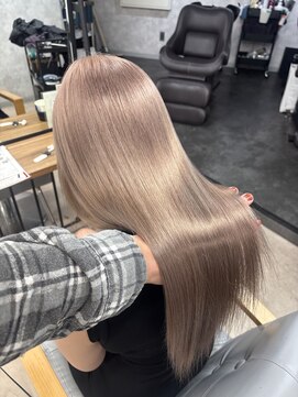 ティアム 渋谷店(Tiam shibuya) 伸ばしかけヘア/小顔ヘア/ブリーチなしカラー/髪質改善