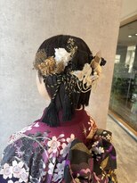 マウ(mau) 成人式ヘア~タイトアレンジ~