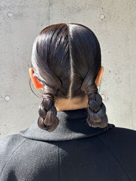 ピークアブー 原宿ハラカド(PEEK-A-BOO) ヘアセット 結婚式ヘア タイトツイン お呼ばれヘア タイトヘア