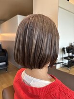 ロッカ(ROCCA)&nbsp;髪質改善×艶ショコラブラウン×丸みボブ
