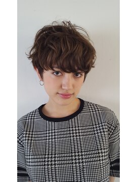 マカロニコースト(macaroni coast) ハイライト&外国人風ショート