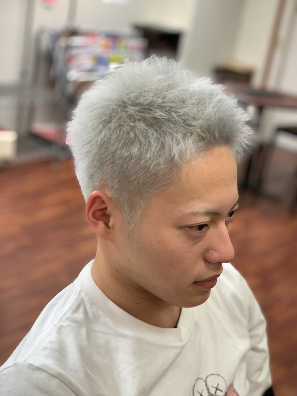 ベリーショート◆ホワイト エックスティーエス（XTS）（メンズ、レディース、キッズ