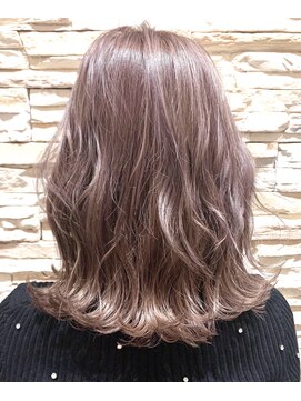 フィックス ヘアー(FIX hair) 外ハネボブ(ピンクアッシュ)