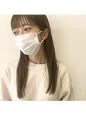 「NIKO」ショートバング×透けるプラチナベージュ